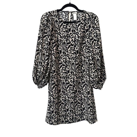 H&M‎ Patterned Wide Sleeved Mini Dress NWT XS - Picture 1 of 5